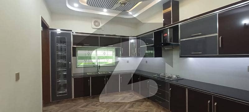 KANAL BRAND NEW HOUSE FOR SALE