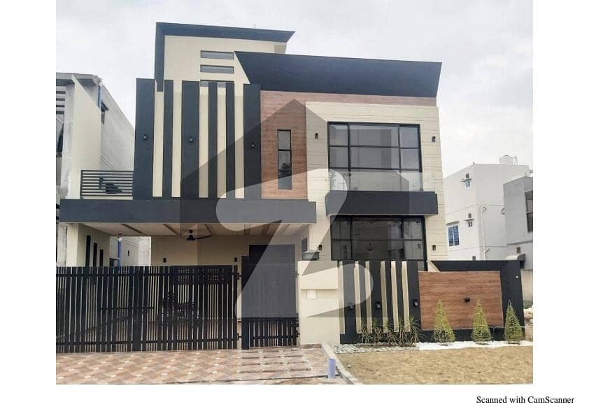 10 Marla House In Only Rs. 35,000,000 10 Marla House In Only Rs. 35,000,000