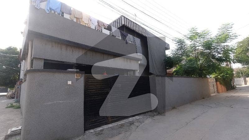 تلسا روڈ راولپنڈی میں 4 کمروں کا 8 مرلہ مکان 3.0 کروڑ میں برائے فروخت۔