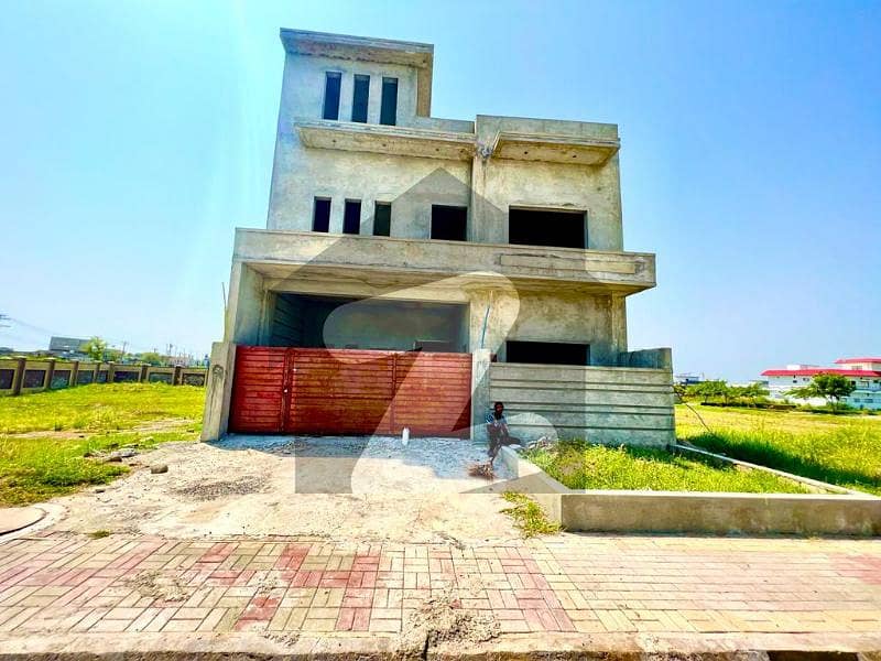 8 MARLA GREY STRUCTURE HOUSE FOR SALE F17 ISLAMABAD ALL FACILITY AVAILABLE CDA APPROVED SECTOR