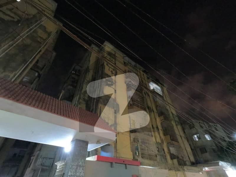 نارتھ ناظم آباد ۔ بلاک کے نارتھ ناظم آباد,کراچی میں 3 کمروں کا 6 مرلہ فلیٹ 1.2 کروڑ میں برائے فروخت۔