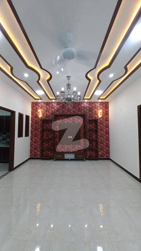 پاک عرب ہاؤسنگ سوسائٹی لاہور میں 4 کمروں کا 5 مرلہ مکان 2.6 کروڑ میں برائے فروخت۔
