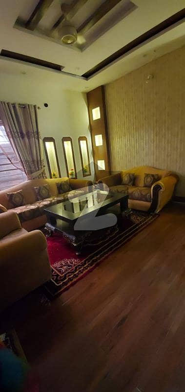لاہور موٹر وے سٹی ۔ بلاک آر لاھور موٹروے سٹی,لاہور میں 4 کمروں کا 7 مرلہ مکان 1.65 کروڑ میں برائے فروخت۔
