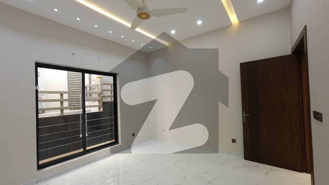 Ready To Buy A House In G-7/4 Islamabad