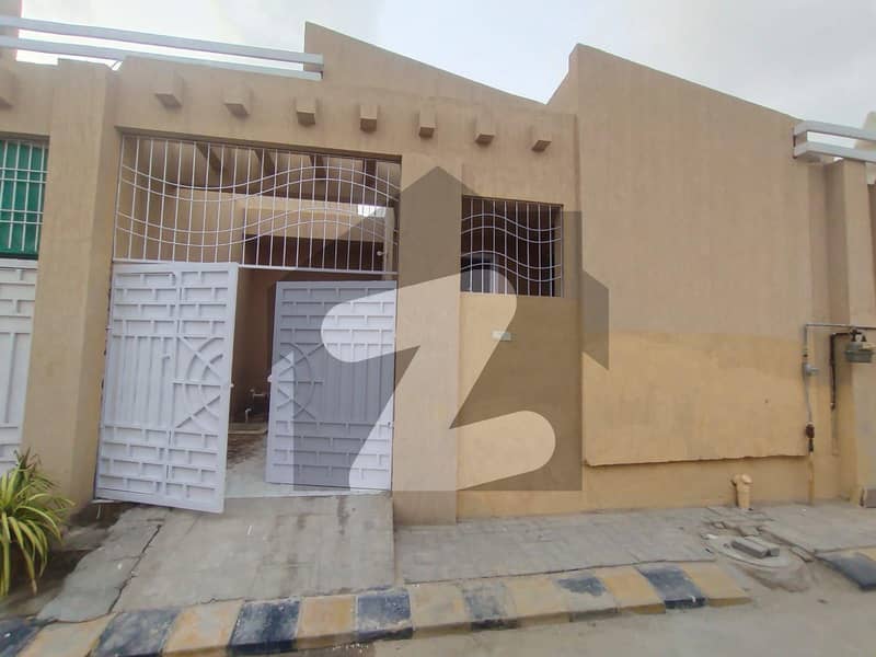 کے این گوہر گرین سٹی کراچی میں 2 کمروں کا 3 مرلہ مکان 94.0 لاکھ میں برائے فروخت۔ کے این گوہر گرین سٹی کراچی میں 2 کمروں کا 3 مرلہ مکان 94.0 لاکھ میں برائے فروخت۔