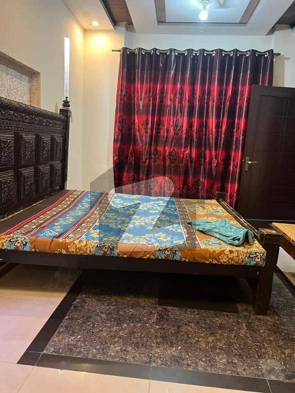 1 Bed Room Available For Rent 1 Bed Room Available For Rent