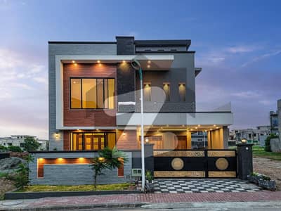 5 Bed Designer House at ideal location