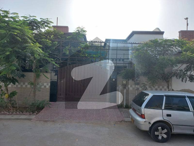 Block E 160yard Well furnished east open Block E 160yard Well furnished east open