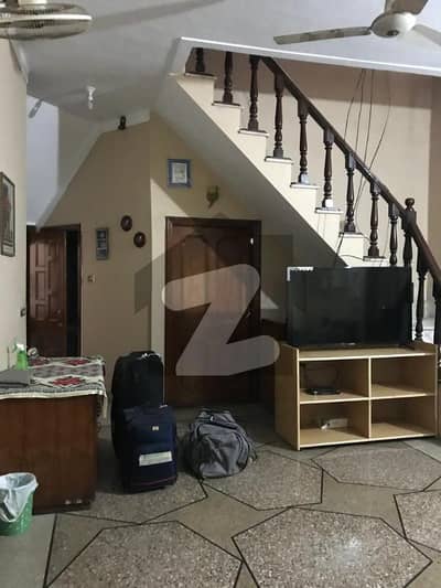 پنجاب گورنمنٹ سرونٹز ہاؤسنگ سکیم سیالکوٹ میں 5 کمروں کا 10 مرلہ مکان 3.0 کروڑ میں برائے فروخت۔ پنجاب گورنمنٹ سرونٹز ہاؤسنگ سکیم سیالکوٹ میں 5 کمروں کا 10 مرلہ مکان 3.0 کروڑ میں برائے فروخت۔