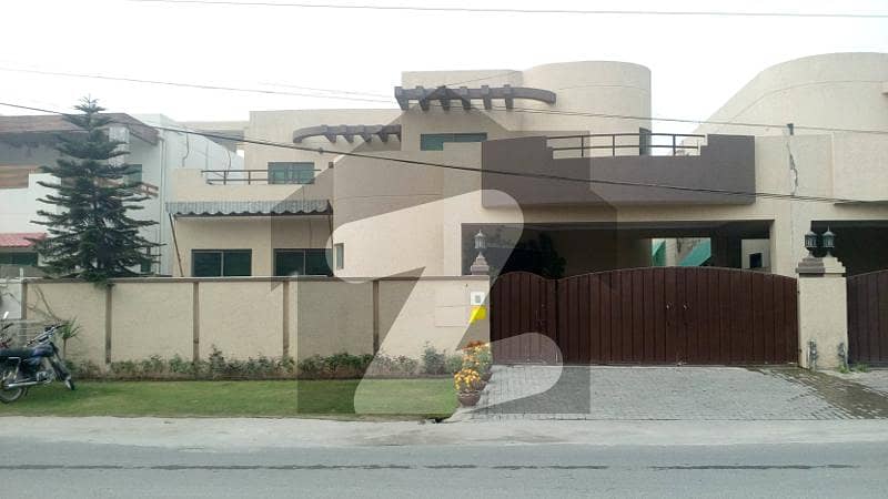 Ideal Location On 150-ft Road 1-kanal House For Sale In Askari-10, Lahore