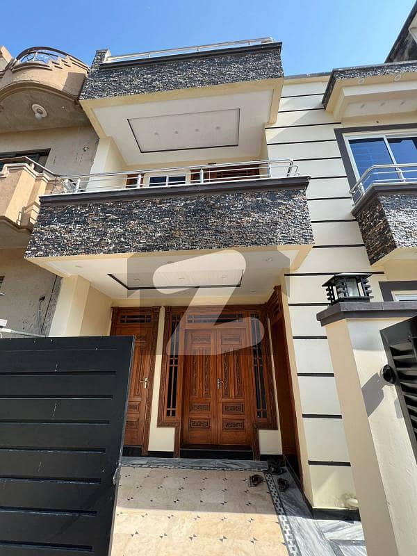25x40 Brand New House For Sale in G13