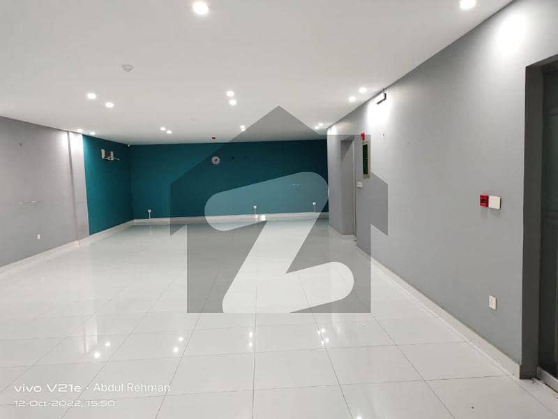 8 Marla Commercial Floor Available for rent in dha phase 8 Broadway,