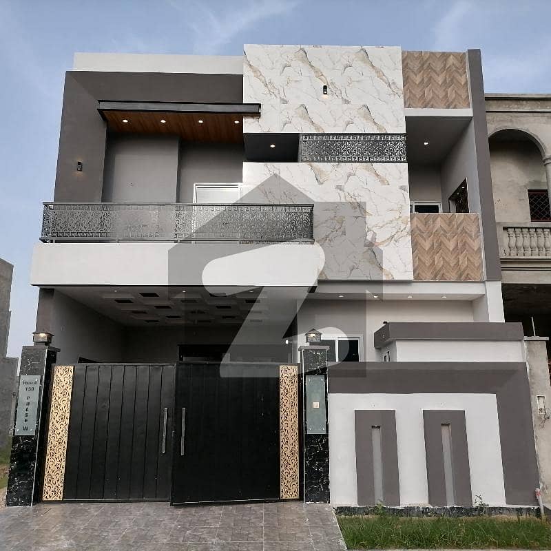 6 Marla Spacious House Available In Jeewan City - Phase 6 For sale
