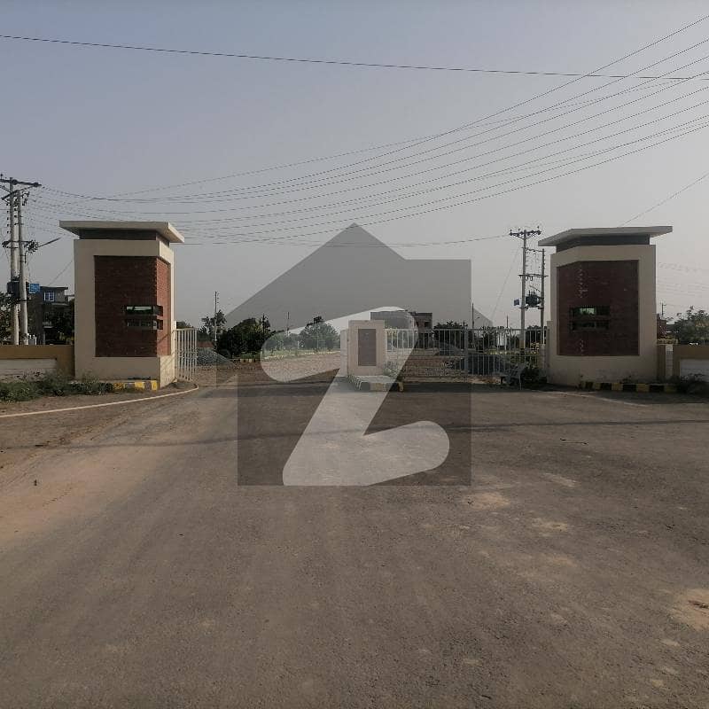 Residential Plot Of 6 Marla Is Available For sale In Al-Karim Town