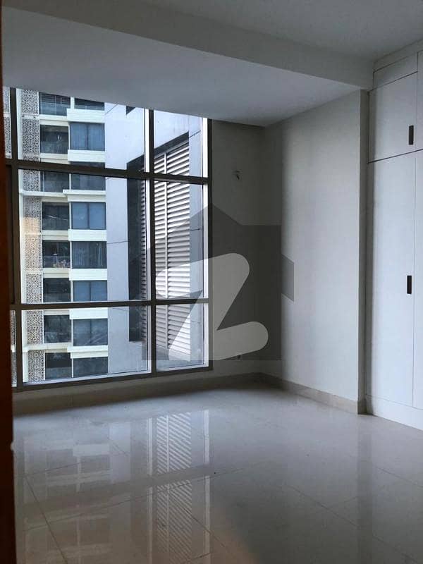 3 Bedroom Apartment For Rent In Reef Tower