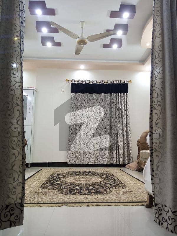 ناظم آباد 3 - بلاک اے ناظم آباد 3,ناظم آباد,کراچی میں 3 کمروں کا 9 مرلہ بالائی پورشن 1.9 کروڑ میں برائے فروخت۔