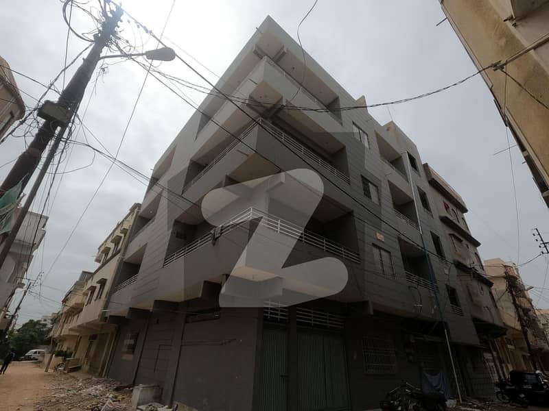 Corner In Rafah-e-Aam Of Karachi, A 120 Square Yards Flat Is Available
