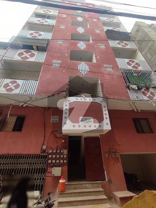 اختر کالونی جمشید ٹاؤن,کراچی میں 2 کمروں کا 3 مرلہ فلیٹ 36.0 لاکھ میں برائے فروخت۔