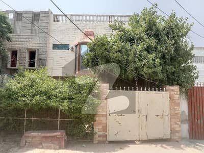 بلال کالونی ساہیوال میں 4 کمروں کا 6 مرلہ مکان 1.3 کروڑ میں برائے فروخت۔