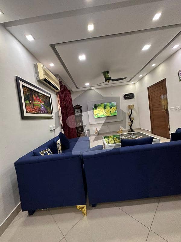 *3 bed fully furnished brand new Apprtmnt park tower* *3 bed fully furnished brand new Apprtmnt park tower*