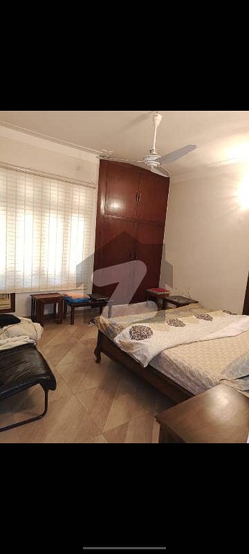 1.5 Kanal Beautifully Double Unit House Available For Rent