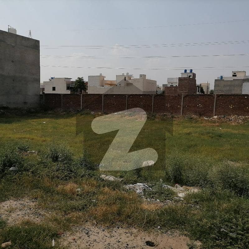 5 Marla Residential Plot For sale In The Perfect Location Of Jeewan City - Phase 1