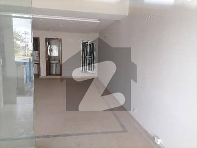 Highly-coveted 8 Marla Office Is Available In DHA Phase 8 - Commercial Broadway For rent Highly-coveted 8 Marla Office Is Available In DHA Phase 8 - Commercial Broadway For rent