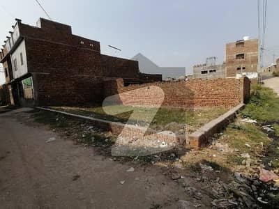 5 Marla Residential Plot Is Available For sale In Ashraf Colony