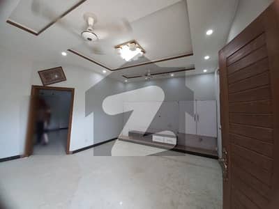 7 Marla Like Brand New House For Rent In Abdalians Society Near Ucp University And Shoukat Khanam