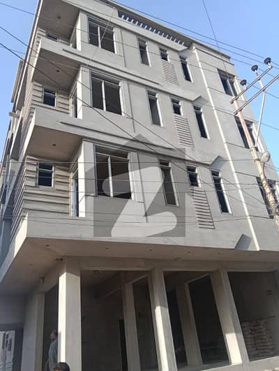 سادی ٹاؤن - بلاک 5 سعدی ٹاؤن,سکیم 33,کراچی میں 3 کمروں کا 4 مرلہ فلیٹ 1.1 کروڑ میں برائے فروخت۔