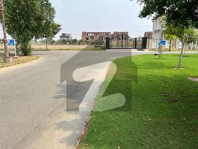 لیک سٹی ۔ سیکٹر ایم ۔ 3اے لیک سٹی,رائیونڈ روڈ,لاہور میں 12 مرلہ رہائشی پلاٹ 2.0 کروڑ میں برائے فروخت۔