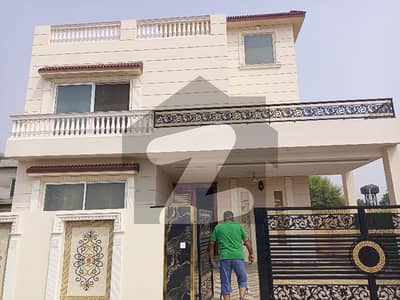 Khayban E Ameen 10 Marla Beautiful Brand New House Available For Sale