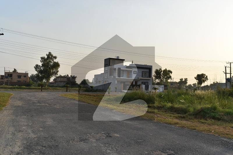Stunning 2 Kanal Residential Plot In Chinar Bagh - Rachna Block Available