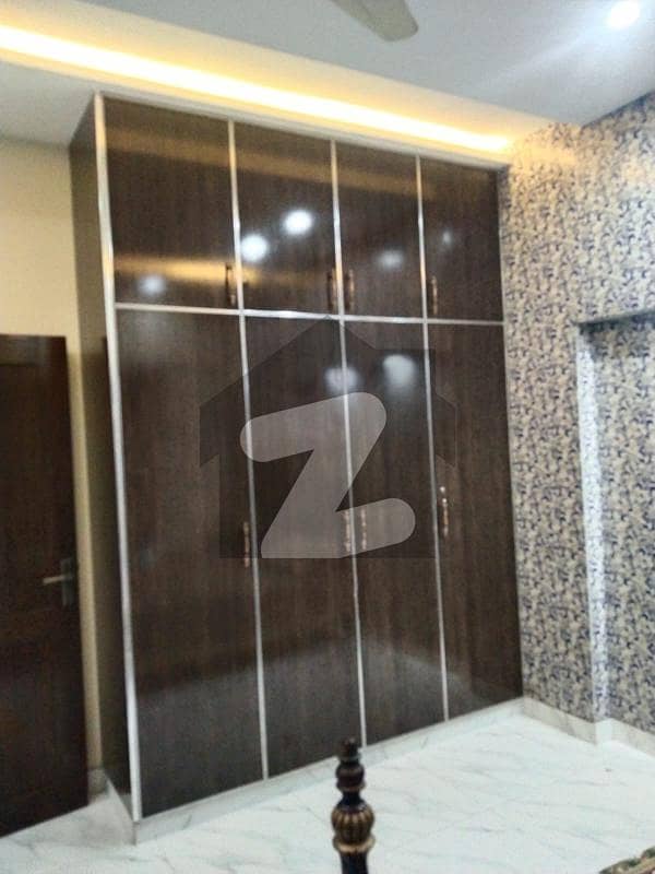 کینال گارڈن ۔ بلاک ای کینال گارڈن,لاہور میں 3 کمروں کا 10 مرلہ مکان 2.69 کروڑ میں برائے فروخت۔