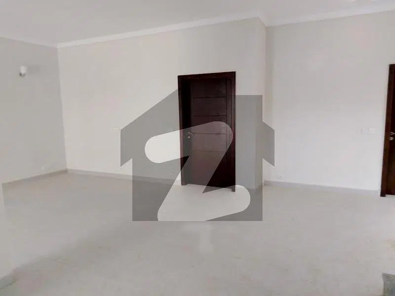 Unoccupied Flat Of 950 Square Feet Is Available For sale In Bahria Town Karachi
