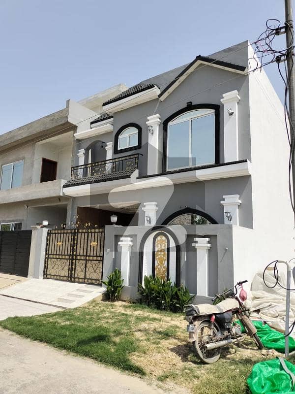 5 Marla House In Central Park Housing Scheme Is Available For sale
