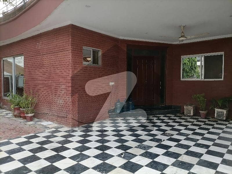 sale The Ideally Located House For An Incredible Price Of Pkr Rs. 35000000