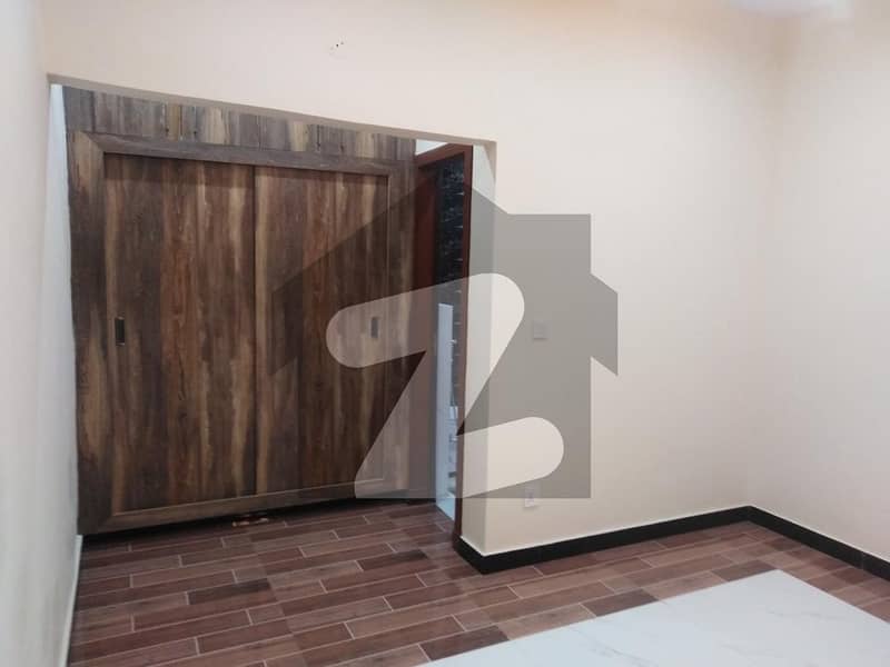 10 Marla Upper Portion Is Available For rent In Gulraiz Housing Society Phase 2
