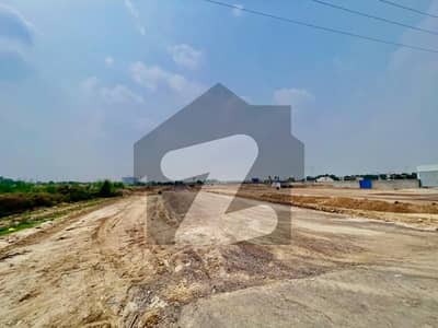 4 Marla Commercial plot for sale On Main Pine Avenue Road Lahore