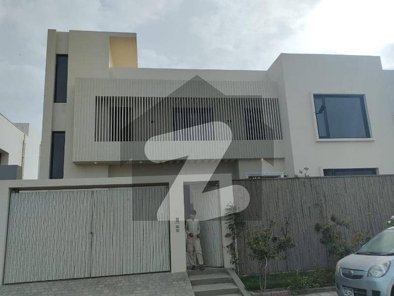 500 Sq Yds Brand New Super Luxurious Bungalow With Basement For Sale At Zulfiqar Street, Dha Phase 8