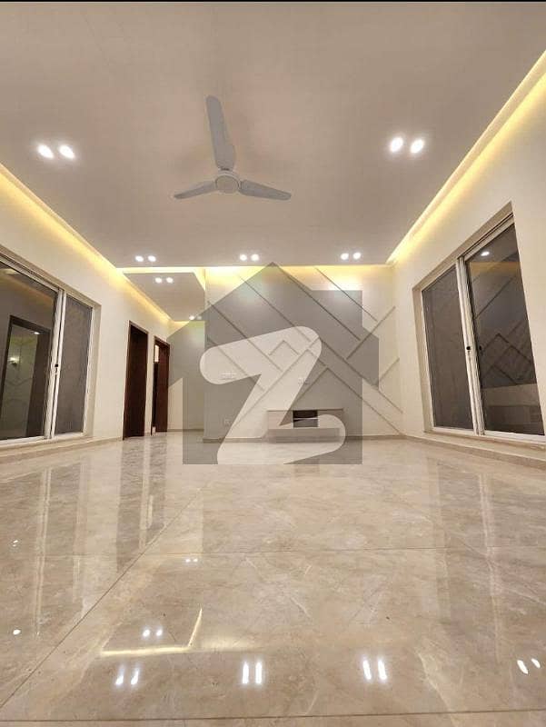 2 Kanal Beautiful House Available For Rent In Model Town