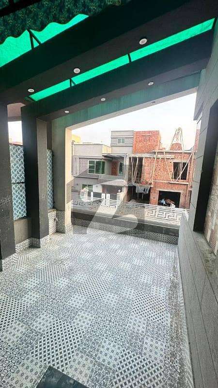 5 MARLA BEAUTIFUL UPPER PORTION AVAILABLE FOR RENT IN GARDENIA BLOCK SECTOR D