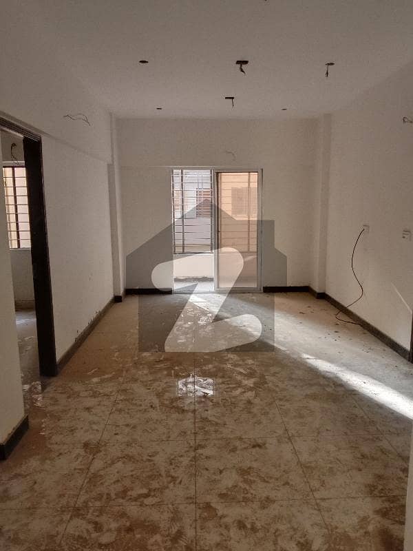کنگز گارڈن گلستانِ جوہر,کراچی میں 4 کمروں کا 5 مرلہ مکان 2.33 کروڑ میں برائے فروخت۔