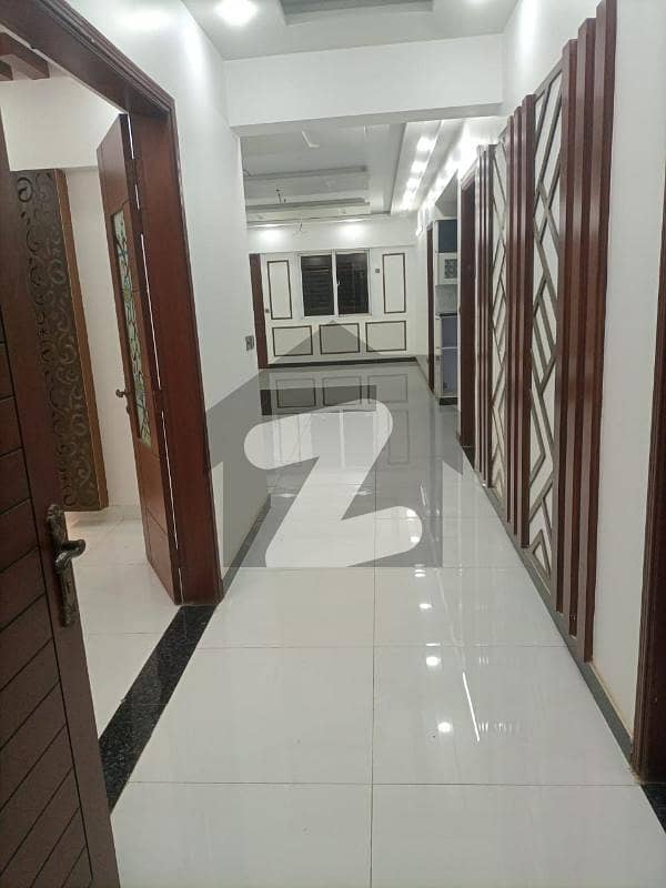 FLAT FOR SELL BRAND NEW 
PARSI COLONY NEAR NOMAISH 
4 BED DD 
2200 SQFT