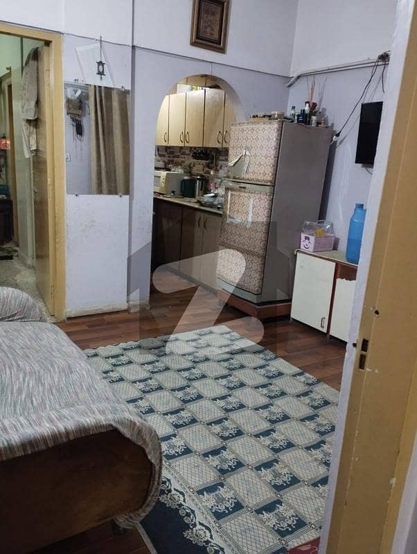 *FAISAL CITY* 680 SQFT 1st floor furnished flat no issue of water no issue of load shedding bike and car parking available Near AIWAN E TIjARAT HOSPITAL SHED FOUNDATION HOSPITAL PUBLIC SCHOOL AND COLLEGE Sector 11C2
