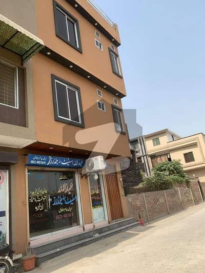 لاہور میڈیکل ہاؤسنگ سوسائٹی لاہور میں 4 کمروں کا 2 مرلہ دفتر 61.0 ہزار میں کرایہ پر دستیاب ہے۔