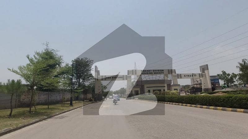 A Residential Plot Of 1000 Square Yards In Islamabad