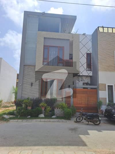 ڈی ایچ اے فیز 7 ڈی ایچ اے,کراچی میں 3 کمروں کا 4 مرلہ مکان 3.8 کروڑ میں برائے فروخت۔