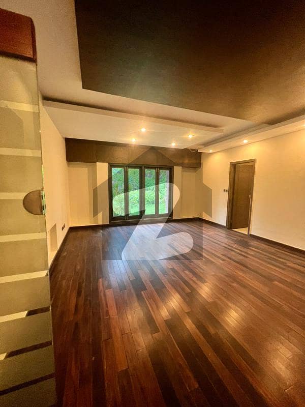 5 Kanal Commercial House For Rent In Gulberg 3.