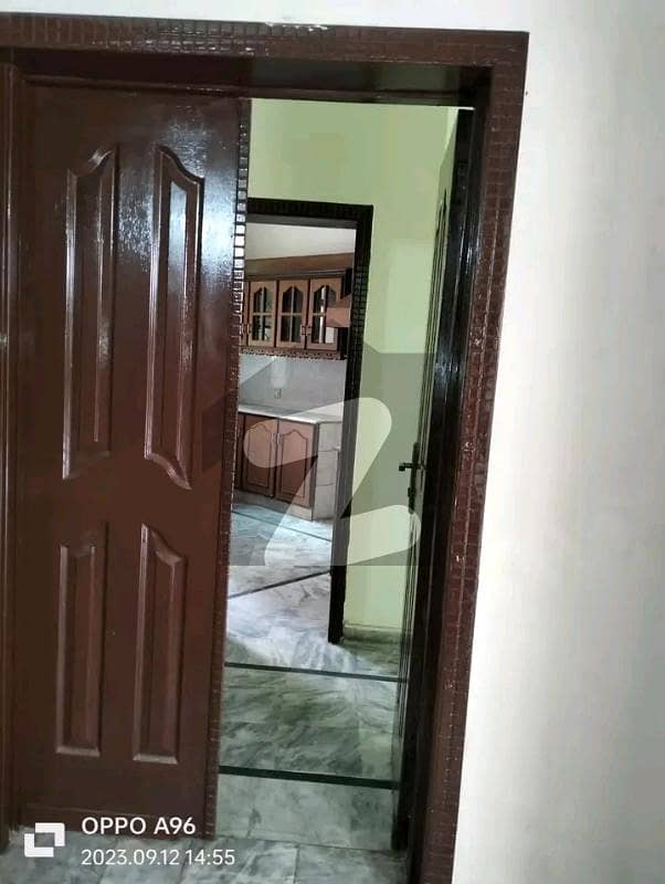 10 Marla Lower Portion For Rent In Johar Town